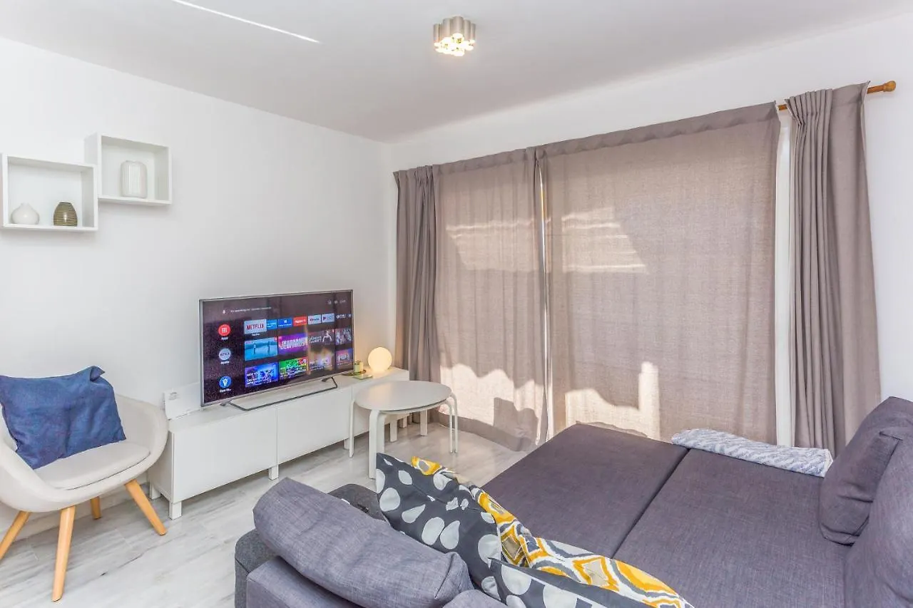 Gran Calahonda 2Br 2Ba With Terrace Wifi/Ac/Pool Apartment Sitio de Calahonda